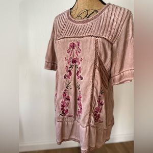 POL embroidered floral dusty rose blouse Anthro style